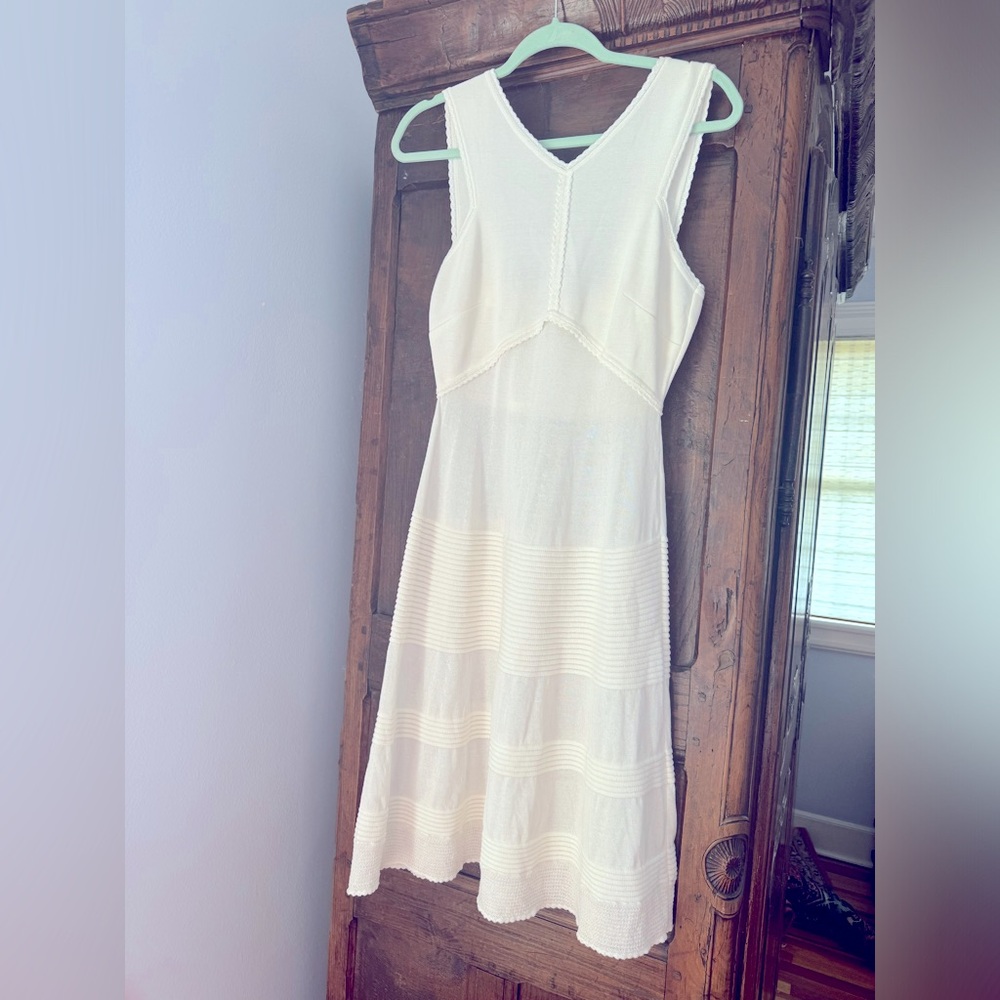 Fendi V-neck Knee-length white dress